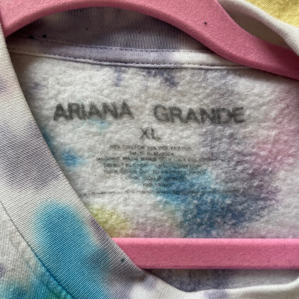 Ariana Grande Tour Sweatshirt